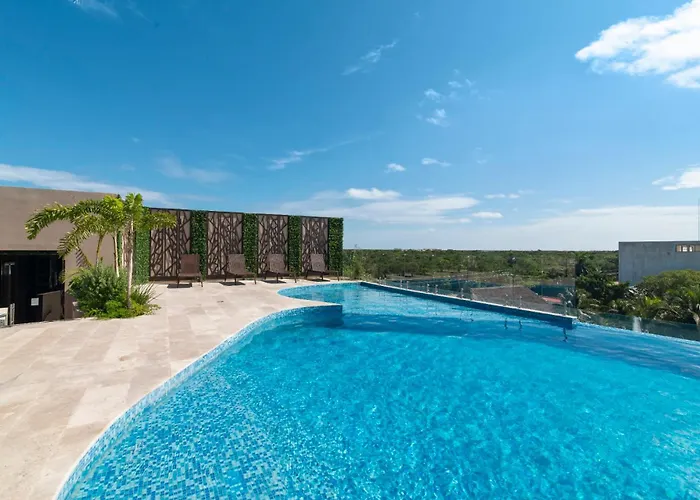 Menesse Hideaway - Elegant Bohemian *